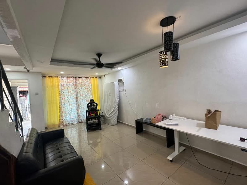 Rumah Teres 2 Tingkat untuk Dijual di Johor Bahru (Johor) - Zoey Lee - Living Room - PropertyGuru.com.my