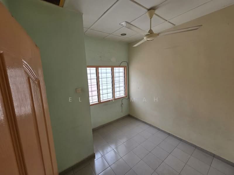 2-storey Terraced House for Sale in Bukit Beruntung (Serendah) - Elwin Mah - Interior - PropertyGuru.com.my