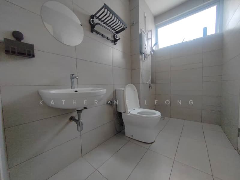 Terraced House for Rent in Kota Emerald (Rawang) - Katherine Leong - Bathroom - PropertyGuru.com.my
