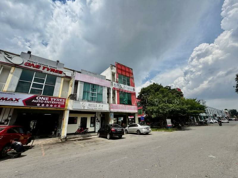 Shop / Office for Sale in Jenjarom (Selangor) - Shiqin Saidin - Exterior - PropertyGuru.com.my