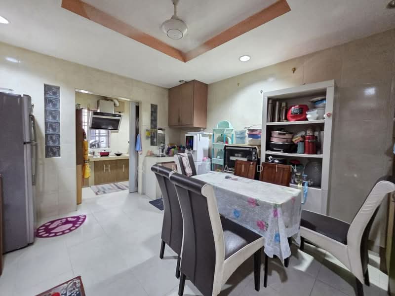 2-storey Terraced House for Sale in Taman Subang Murni (Shah Alam) - Shiqin Saidin - Kitchen - PropertyGuru.com.my