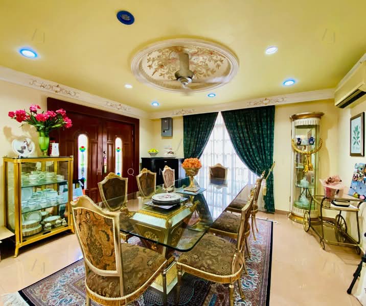 Rumah Banglo untuk Dijual di Taman Keramat Permai (Ulu Kelang) - Shiqin Saidin - Dining Room - PropertyGuru.com.my