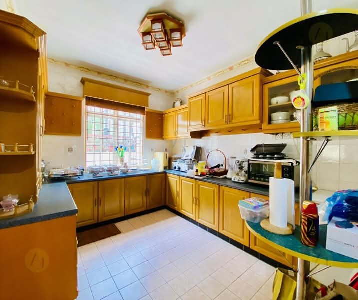 Rumah Banglo untuk Dijual di Taman Keramat Permai (Ulu Kelang) - Shiqin Saidin - Kitchen - PropertyGuru.com.my