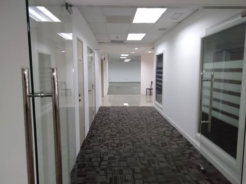 Office for Rent in KL City Centre (Kuala Lumpur) - Jerry Lee - Corridor - PropertyGuru.com.my
