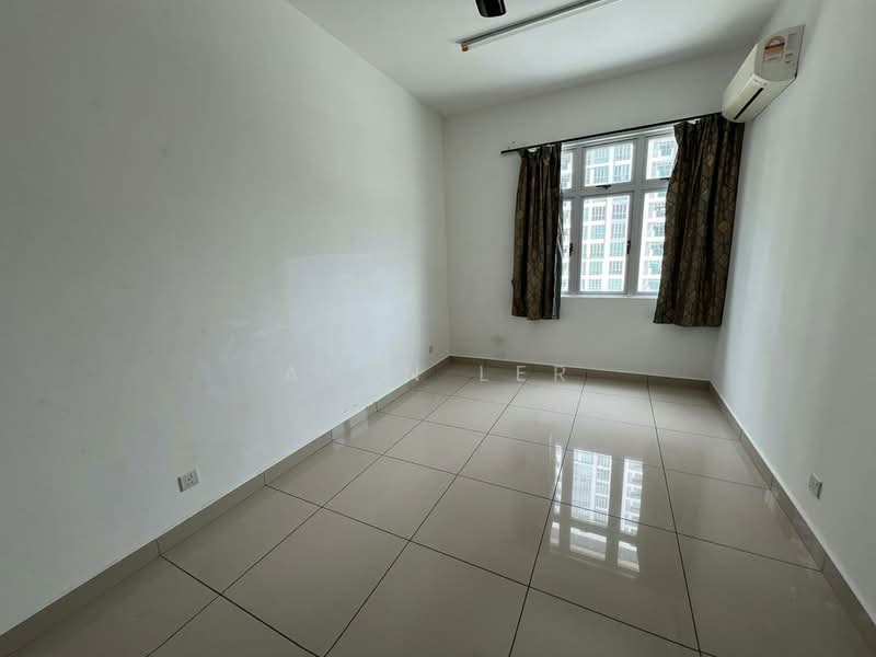 Service Residence for Sale at Meridin Bayvue Serviced Apartment - Alan Ler - Interior - PropertyGuru.com.my