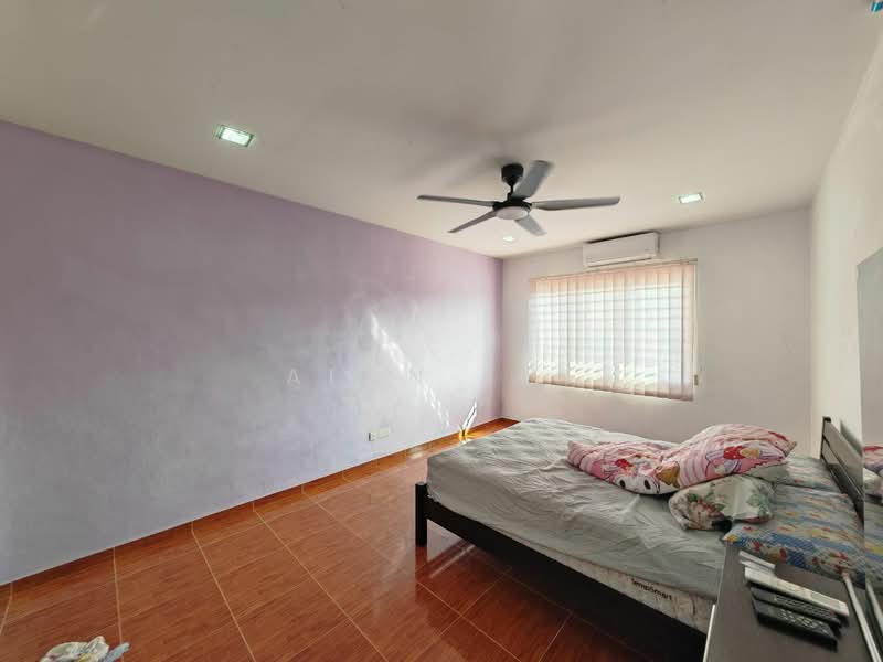 Rumah Teres 2 Tingkat untuk Dijual di Taman Pelangi (Johor Bahru) - Alan Ler - Bedroom - PropertyGuru.com.my