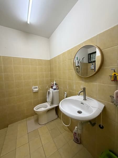 Rumah Teres 1 Tingkat untuk Dijual di Taman Puteri Wangsa (Ulu Tiram) - Alan Ler - Bathroom - PropertyGuru.com.my