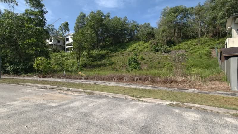 For Sale - The Hillpark Bungalow Lots @ Precinct 1A