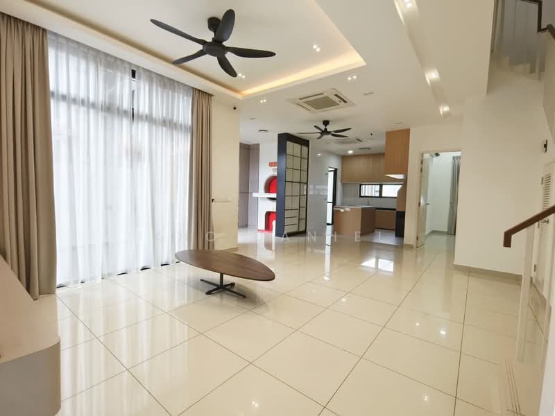Semi-Detached House for Sale in Setia Alam (Selangor) - Kho Daniel - Living Room - PropertyGuru.com.my