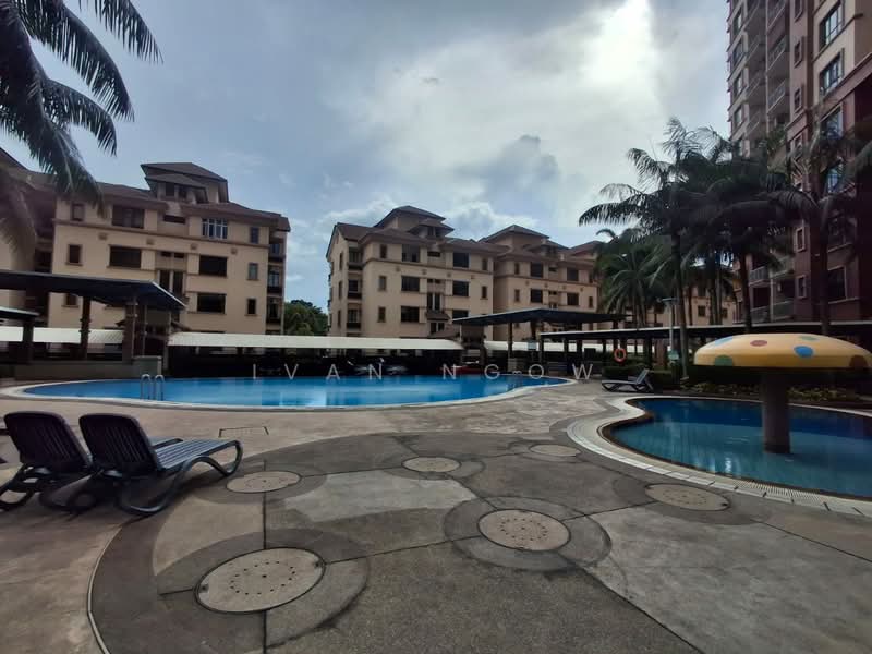 Kondominium untuk Dijual di Casa Indah 1 - Ivan Ngow - Pool - PropertyGuru.com.my