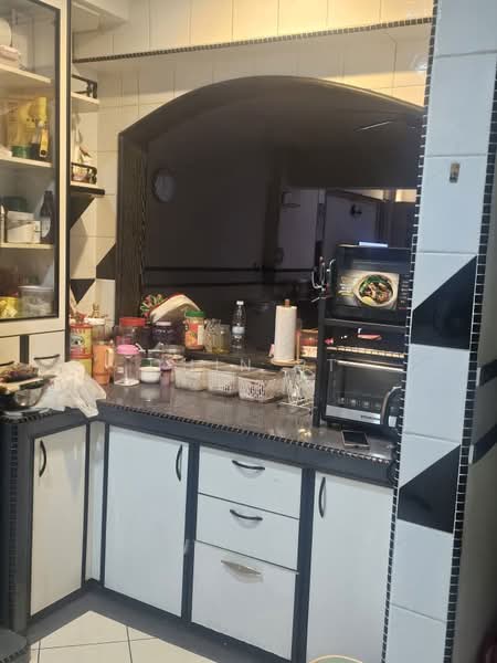 Condominium for Rent at Vista Komanwel B - Chin PT - Kitchen - PropertyGuru.com.my