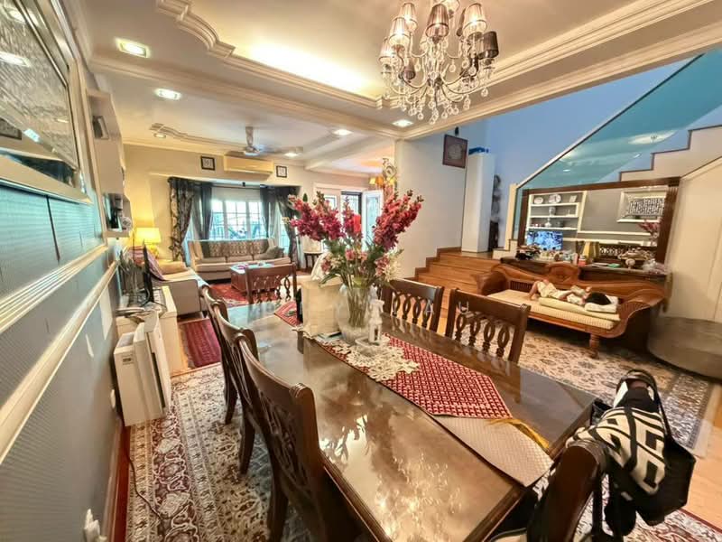 2-storey Terraced House for Sale in Ampang Jaya (Ampang) - Tony Lau - Dining Room - PropertyGuru.com.my
