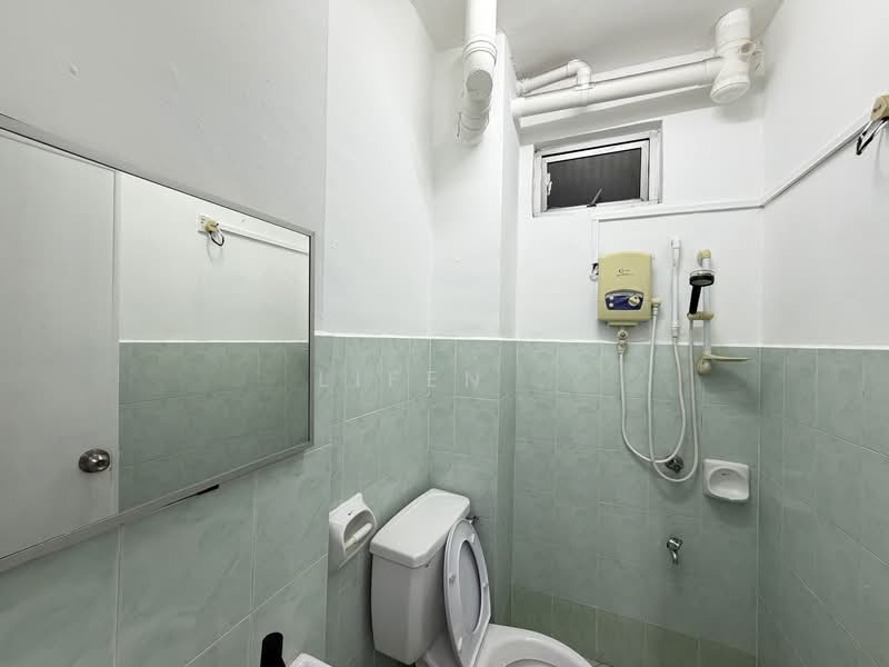 Pangsapuri untuk Disewa di Bayu Puteri 1 - Lifen . - PropertyGuru.com.my
