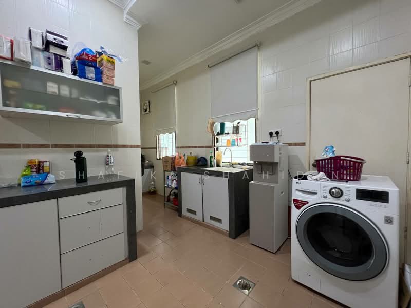 Rumah Teres 2 Tingkat untuk Dijual di KL City Centre (Kuala Lumpur) - Shafika Shahidin - Kitchen - PropertyGuru.com.my