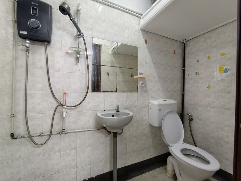 Rumah Teres 2 Tingkat untuk Disewa di Permas Jaya (Johor Bahru) - YC Fung - PropertyGuru.com.my