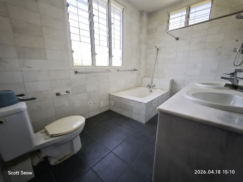 Bungalow for Rent in George Town (Penang) - Scott Seow - Bathroom - PropertyGuru.com.my