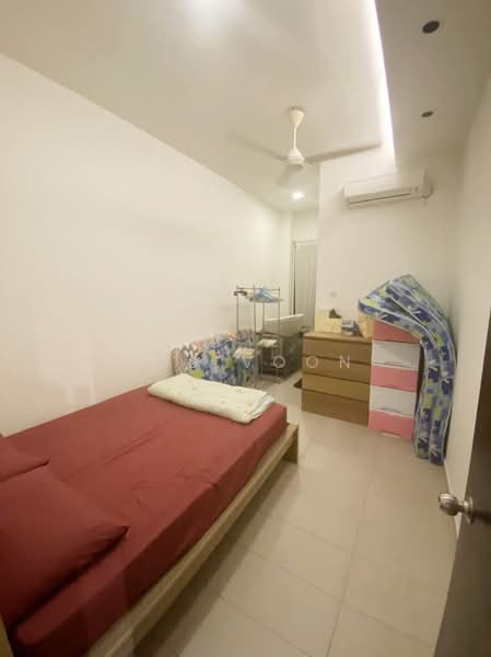 Rumah Teres 2 Tingkat untuk Dijual di Ulu Tiram (Johor) - Zoe Voon - Bedroom - PropertyGuru.com.my