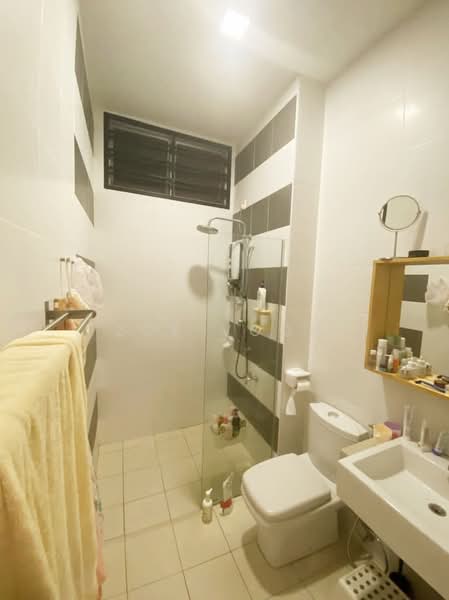 Rumah Teres 2 Tingkat untuk Dijual di Ulu Tiram (Johor) - Zoe Voon - Bathroom - PropertyGuru.com.my