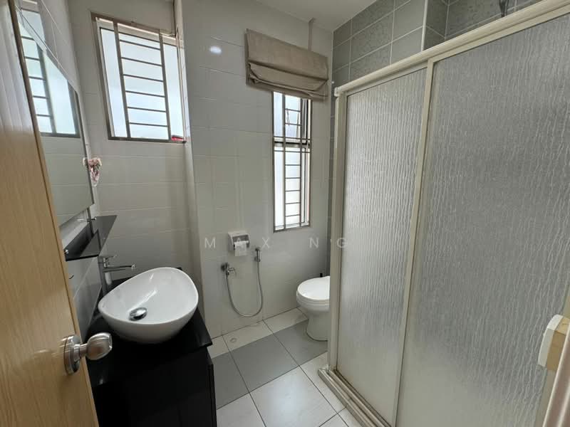 Rumah Berkembar untuk Dijual di Bayan Lepas (Penang) - Max Ng - Bathroom - PropertyGuru.com.my