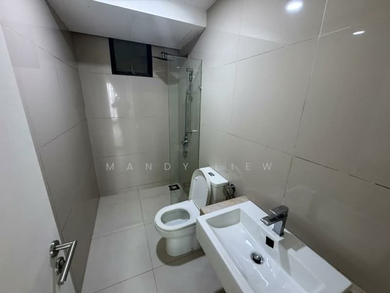 Servis Apartment untuk Disewa di United Point (Residensi Berpadu) - Mandy Liew - Bathroom - PropertyGuru.com.my