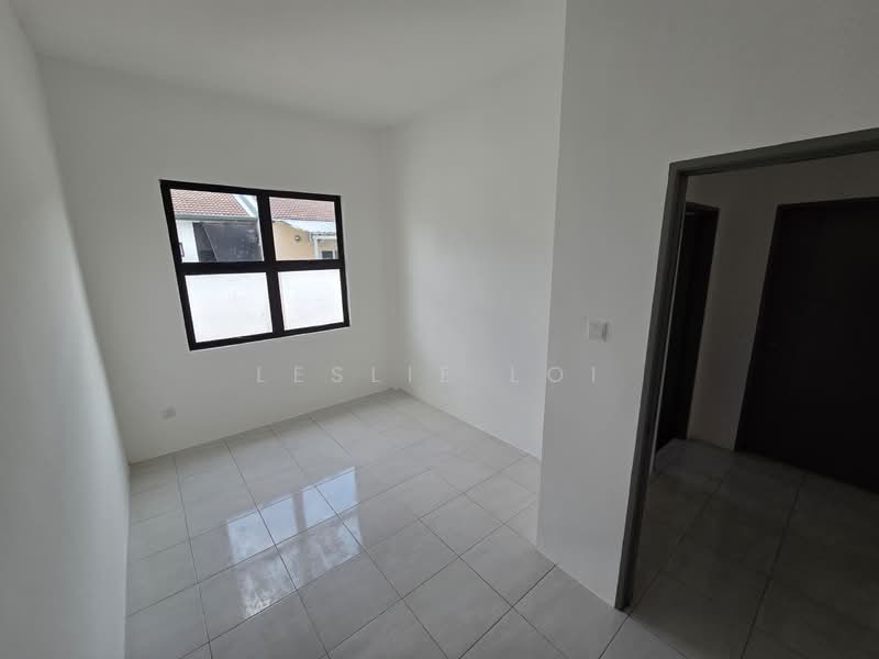 1-storey Terraced House for Sale in Kota Padawan (Kuching) - Leslie Loi - PropertyGuru.com.my