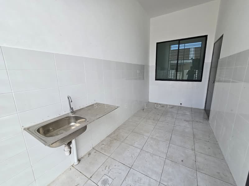 1-storey Terraced House for Sale in Kota Padawan (Kuching) - Leslie Loi - PropertyGuru.com.my