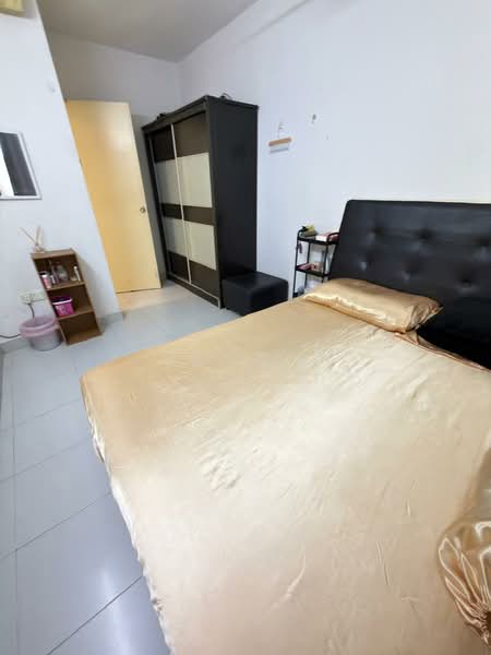 Apartment for Rent at Centrio Avenue - Yeoh . - Bedroom - PropertyGuru.com.my