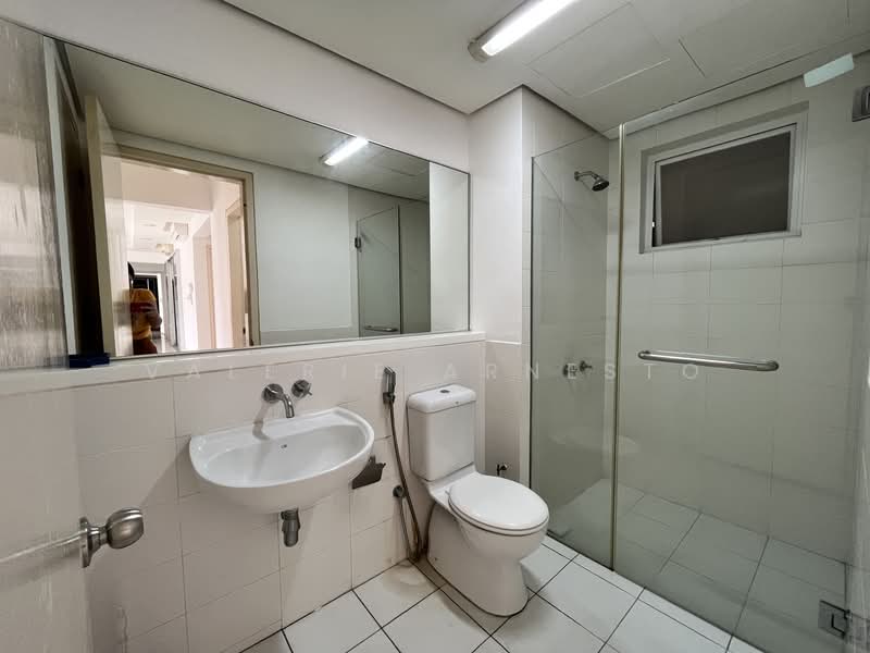 Kondominium untuk Dijual di One Jelatek - Valerie Arnesto - Bathroom - PropertyGuru.com.my