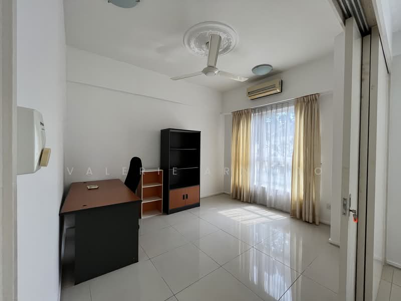 Kondominium untuk Dijual di One Jelatek - Valerie Arnesto - Study - PropertyGuru.com.my