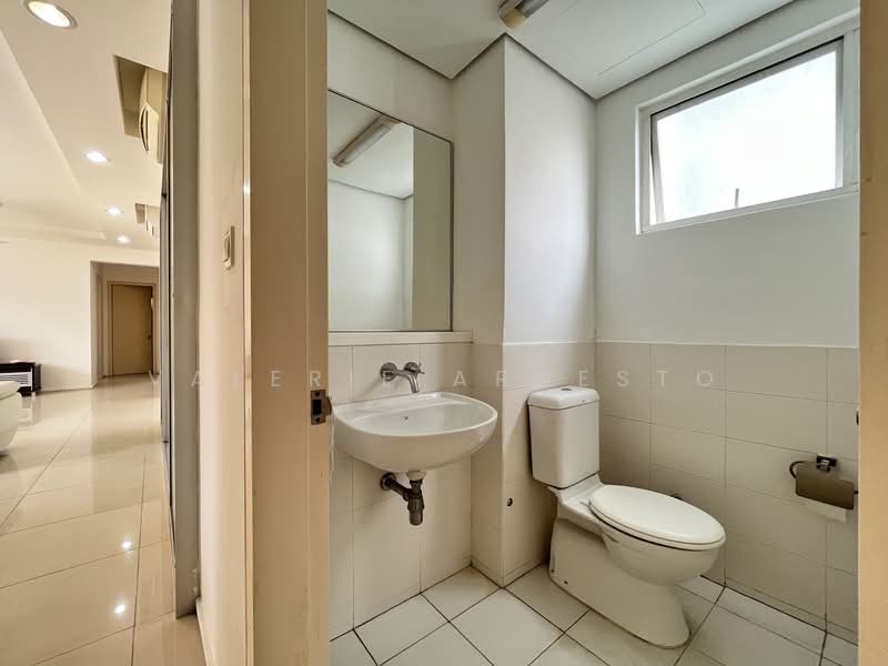 Kondominium untuk Dijual di One Jelatek - Valerie Arnesto - Powder Room - PropertyGuru.com.my