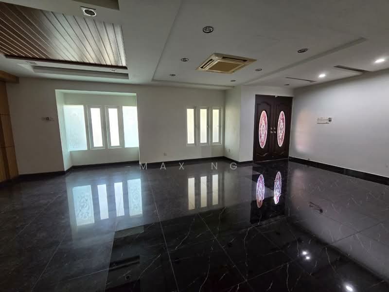 Semi-Detached House for Sale in Gelugor (Penang) - Max Ng - Living Room - PropertyGuru.com.my