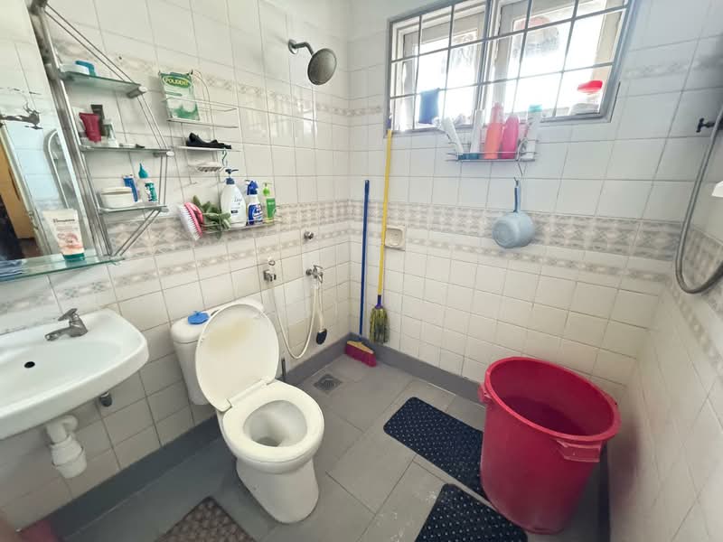 Terraced House for Sale in Usj 4 (Subang Jaya) - Lai YK - Bathroom - PropertyGuru.com.my