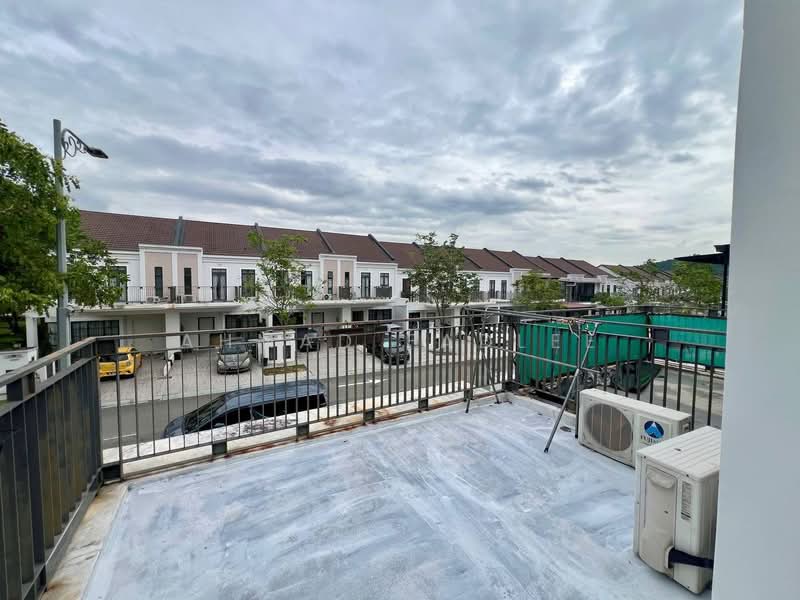 Rumah Teres 2 Tingkat untuk Disewa di Dengkil (Selangor) - Ahmad Fadlee - PropertyGuru.com.my