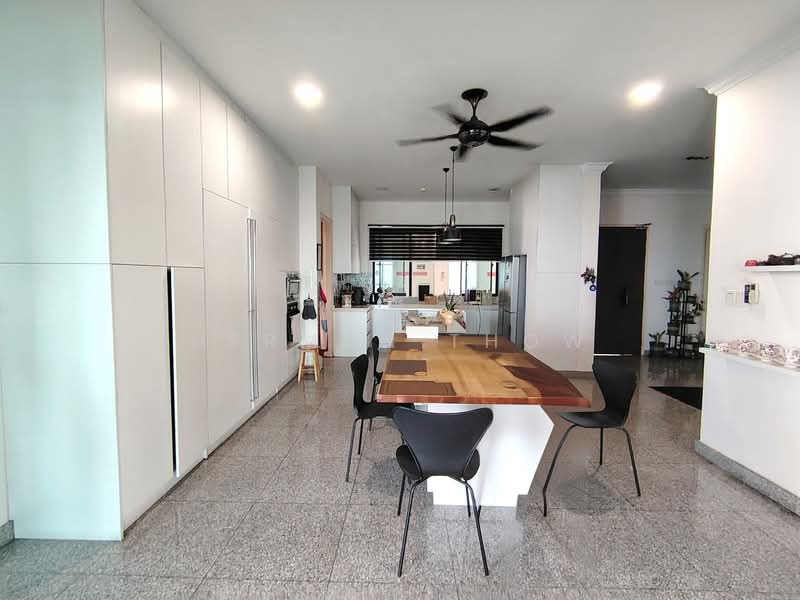 Service Residence for Sale at Isola - Herman Thow - Kitchen - PropertyGuru.com.my