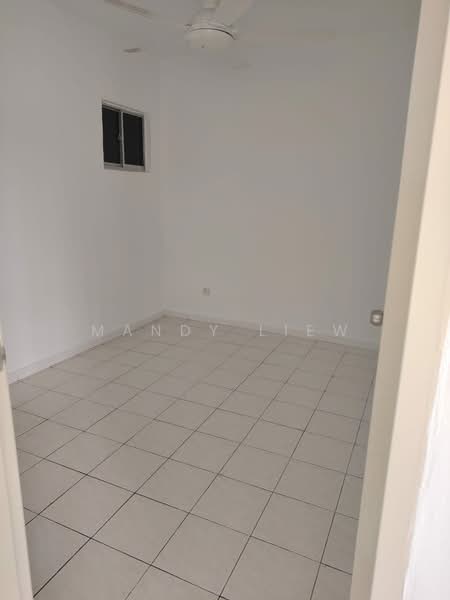 Apartment for Sale at Lakeview Apartments - Mandy Liew - Interior - PropertyGuru.com.my