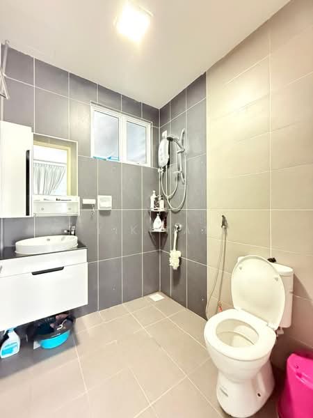 Servis Apartment untuk Dijual di Skysuites @ Meldrum Hills - Yik Tat - PropertyGuru.com.my