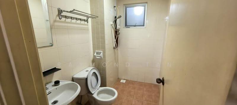Kediaman Servis untuk Disewa di Metropolitan Square Service Residence - Raymond Tan - Bathroom - PropertyGuru.com.my