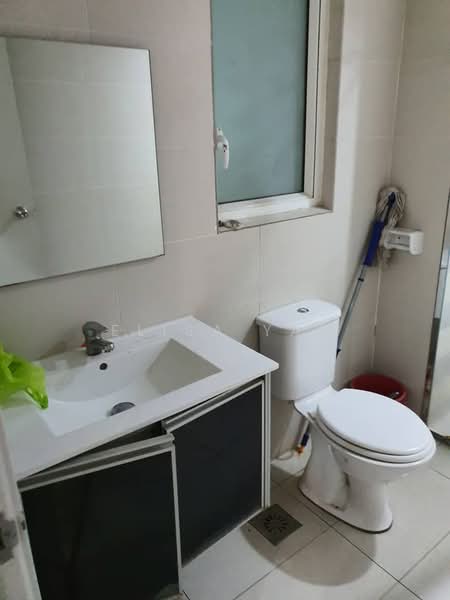 Service Residence for Sale at Menara U2 - Elisa Yap - Bathroom - PropertyGuru.com.my