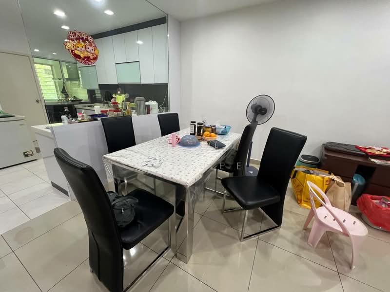 2-storey Terraced House for Sale in Taman Seri Austin (Tebrau) - Sze Lee - Dining Room - PropertyGuru.com.my