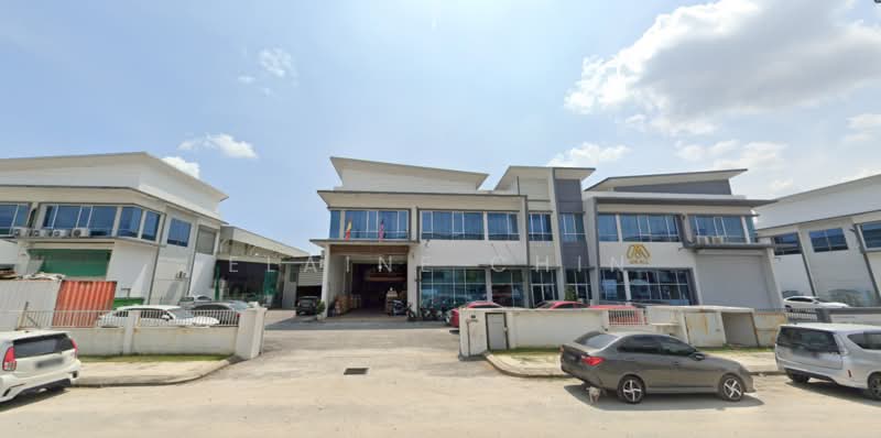 Semi-D Factory for Rent in Taman Perindustrian Air Hitam (Klang) - Elaine Chin - Exterior - PropertyGuru.com.my
