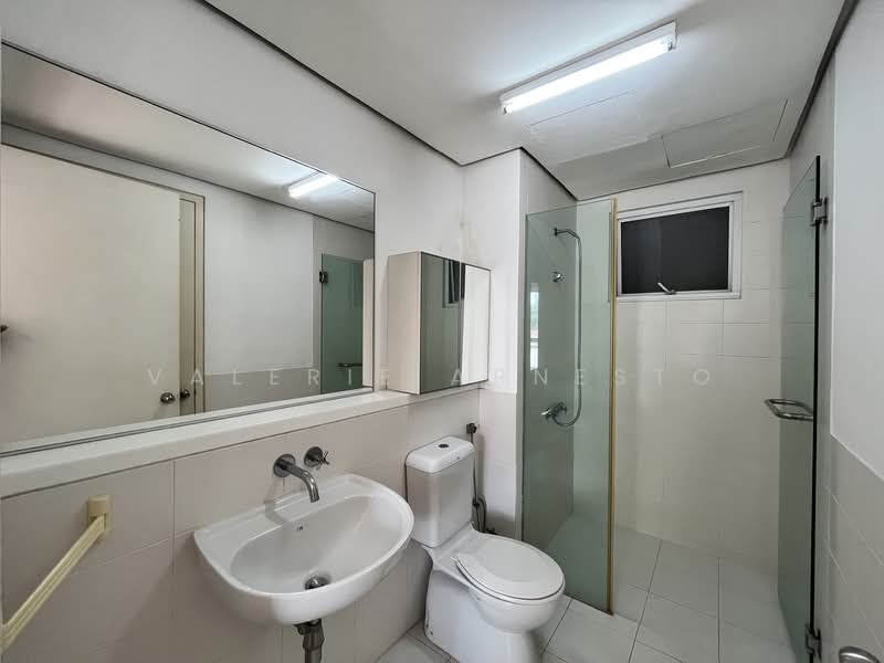Kondominium untuk Dijual di One Jelatek - Valerie Arnesto - Bathroom - PropertyGuru.com.my