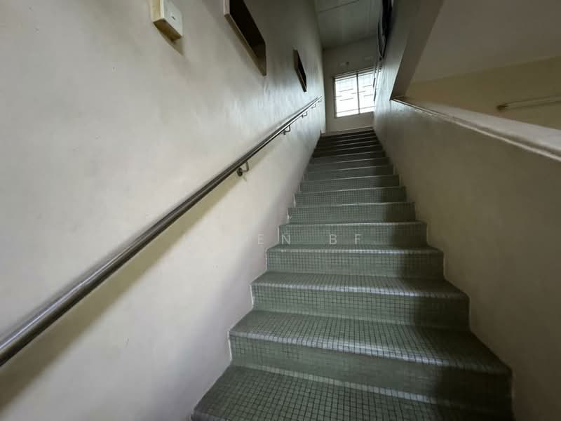 Semi-Detached House for Sale in Taman Spring Garden (Tanjong Kling) - Helen BF - Corridor - PropertyGuru.com.my