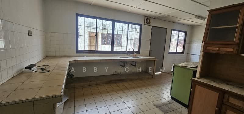 2-storey Terraced House for Sale in Taman Overseas Union (Taman Oug) (Jalan Klang Lama (Old Klang Road)) - Abby Chew - PropertyGuru.com.my