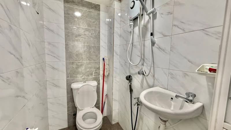 For Sale - Seksyen 18 @ Shah Alam