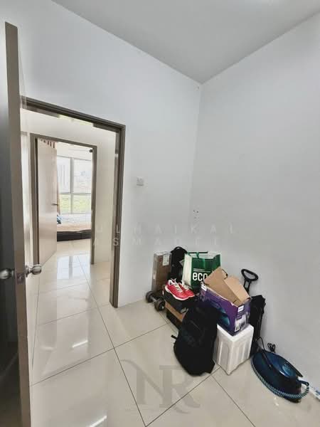 Condominium for Rent at Platinum Splendor Residence - Zulhaikal Asmadee - Corridor - PropertyGuru.com.my