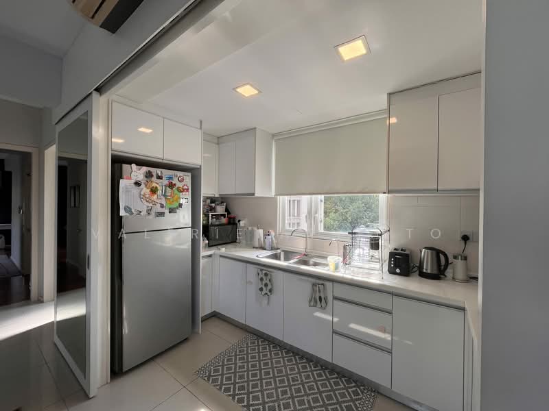 Kondominium untuk Dijual di One Jelatek - Valerie Arnesto - Kitchen - PropertyGuru.com.my