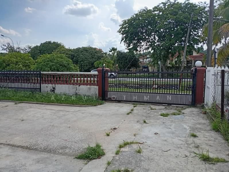 Bungalow for Sale in Senawang (Negeri Sembilan) - Azrul Othman - Exterior - PropertyGuru.com.my