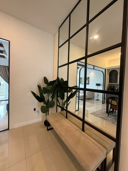 Condominium for Sale at Isle of Kamares - Allvin Teh - Entrance - PropertyGuru.com.my