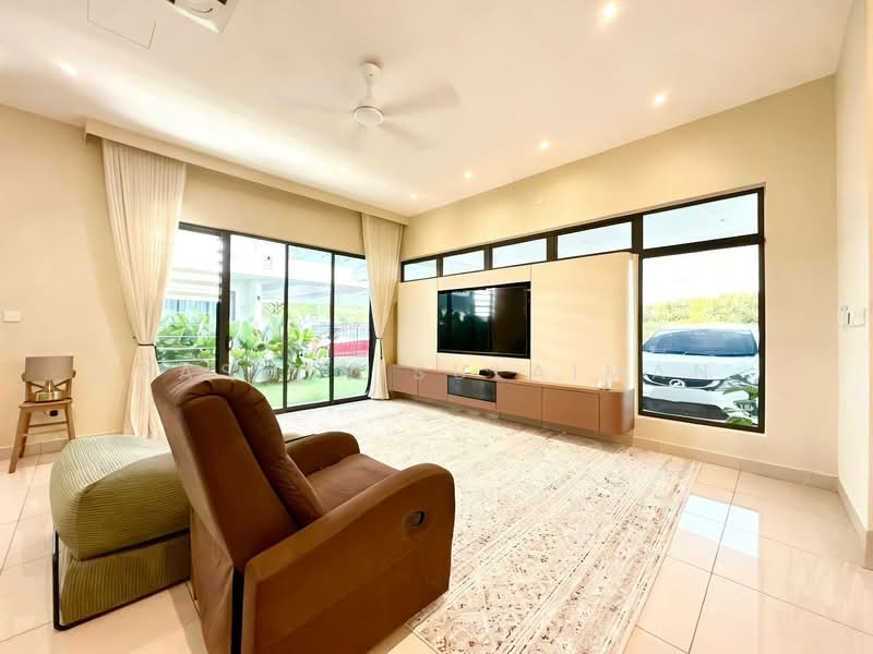 Rumah Berkembar untuk Dijual di Elmina (Shah Alam) - Yasmin Sulaiman - Living Room - PropertyGuru.com.my