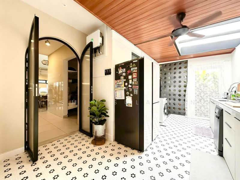 Rumah Berkembar untuk Dijual di Elmina (Shah Alam) - Yasmin Sulaiman - Kitchen - PropertyGuru.com.my